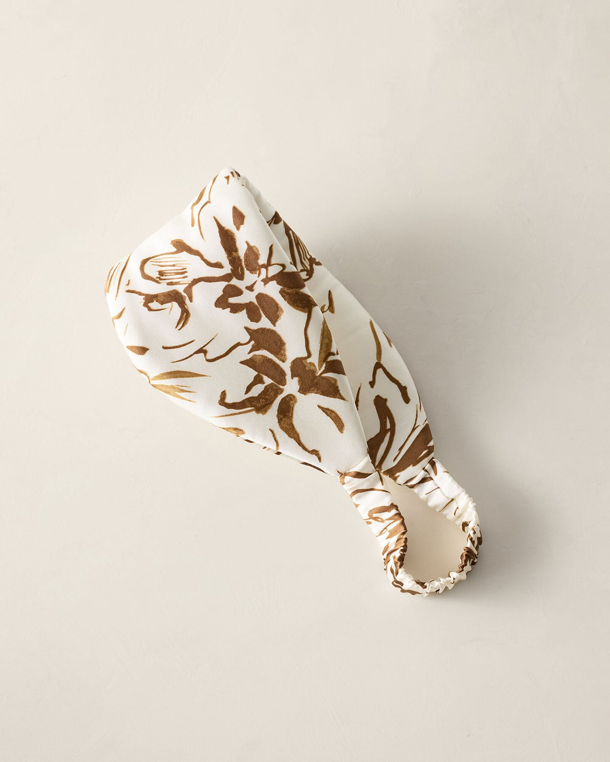 WASHABLE SILK TROPICAL BLOOMS PUFFER EYE MASK | Talbots