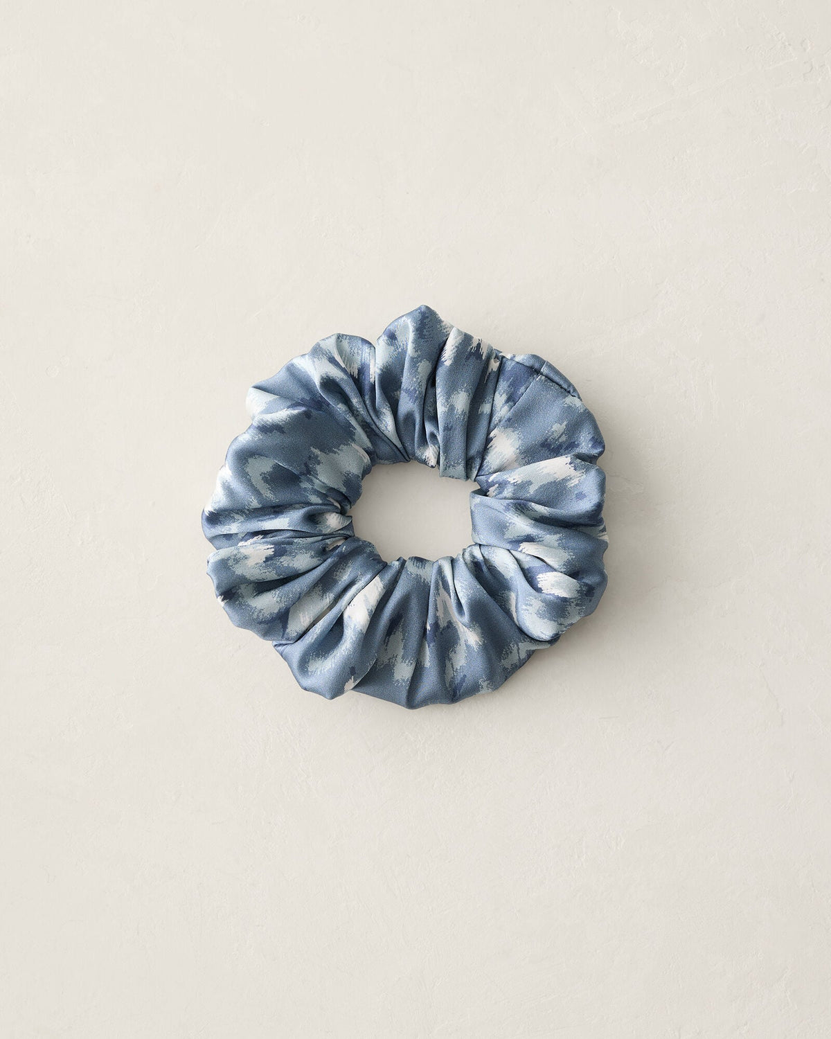 WASHABLE SILK WAVE SCRUNCHIE | Talbots
