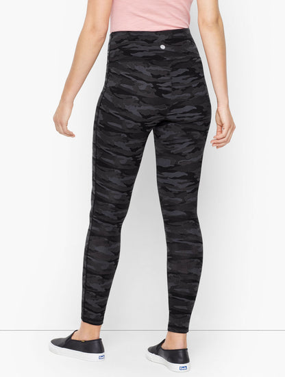 EVERYDAY STRETCH LEGGINGS - CAMO | Talbots
