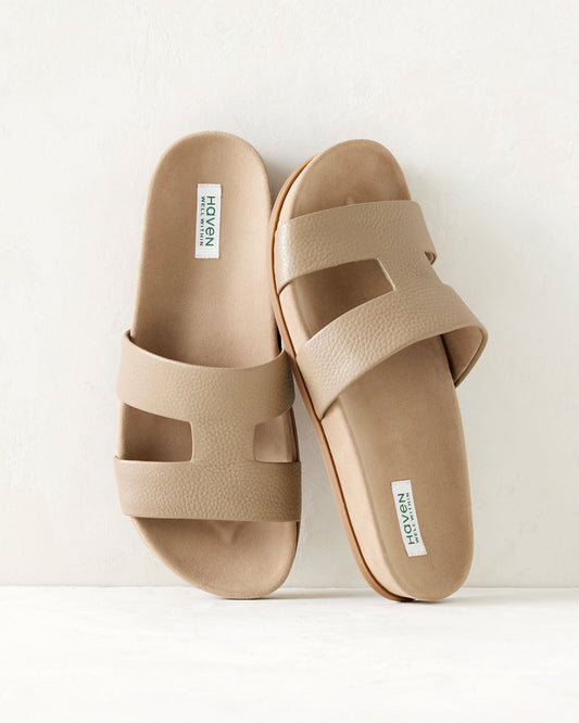 PEBBLED CUTOUT SLIDES | Talbots