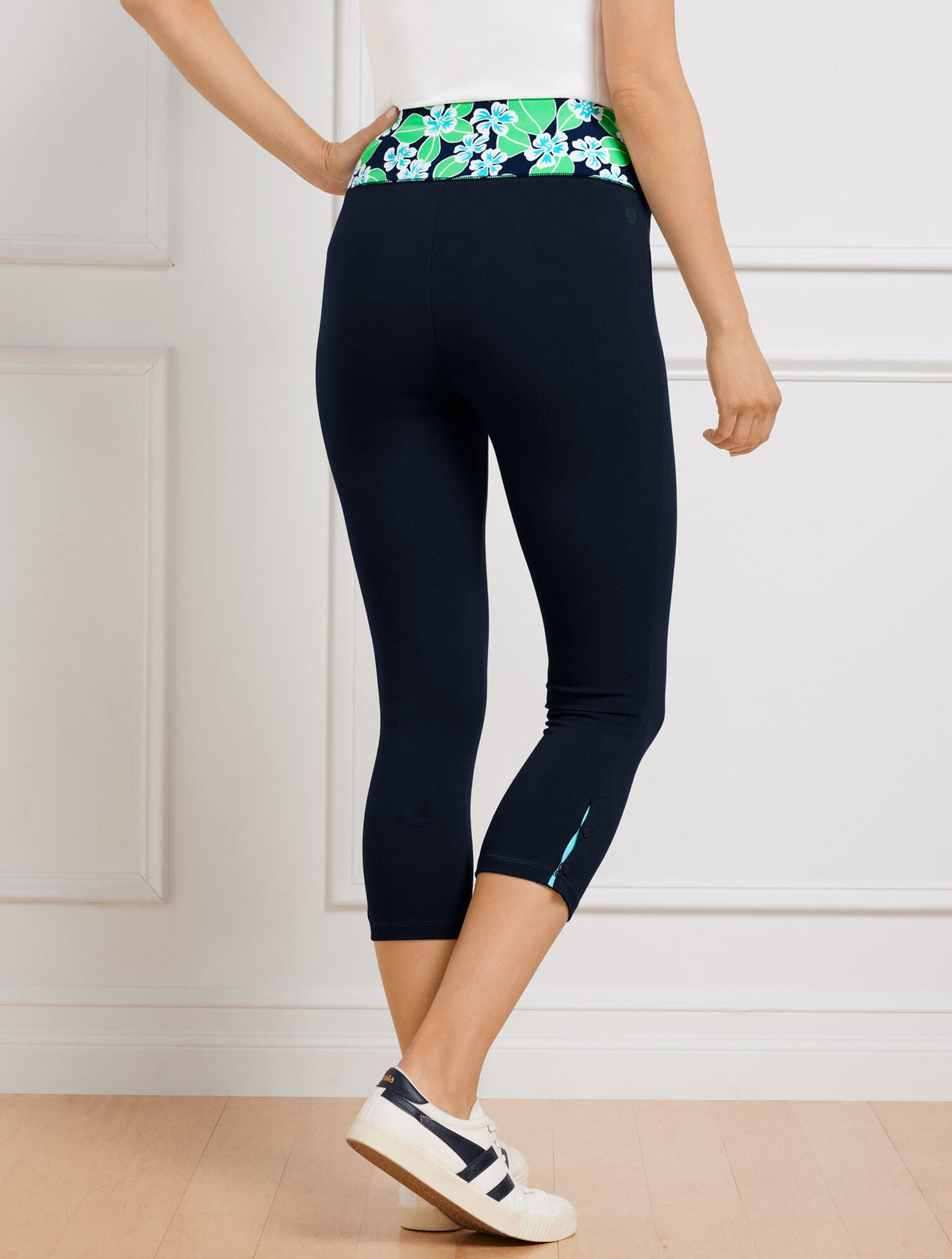 EVERYDAY STRETCH PEDAL PUSHERS - FLORAL FIELDS | Talbots