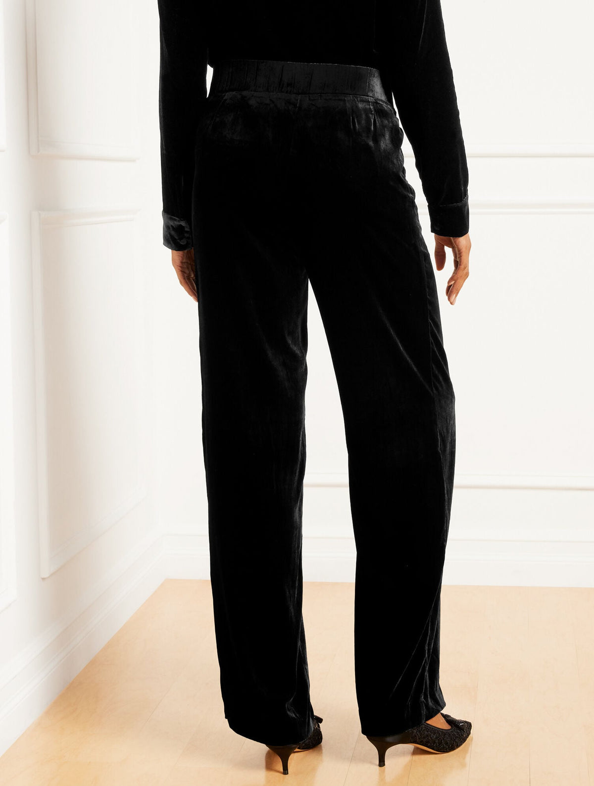 WIDE LEG EFFORTLESS VELVET PANTS | Talbots