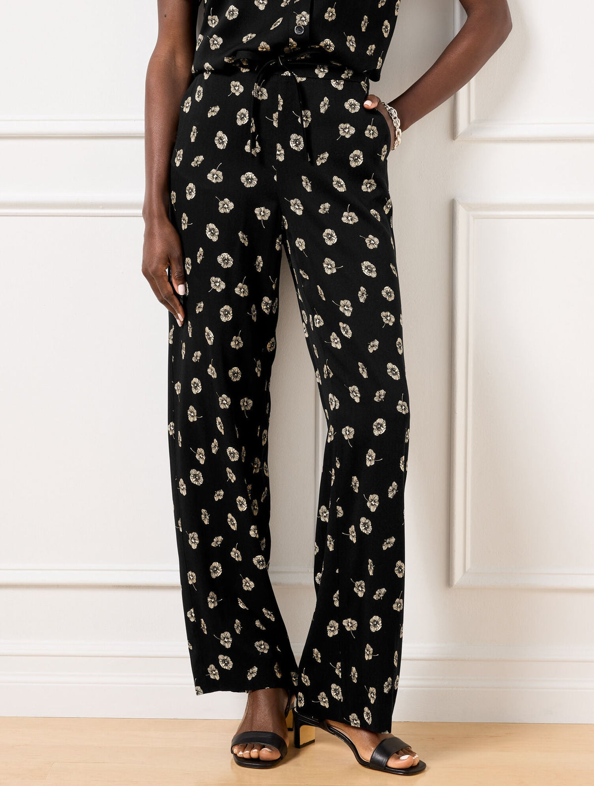 WIDE LEG PULL-ON PANTS - DECO FLOWERS | Talbots