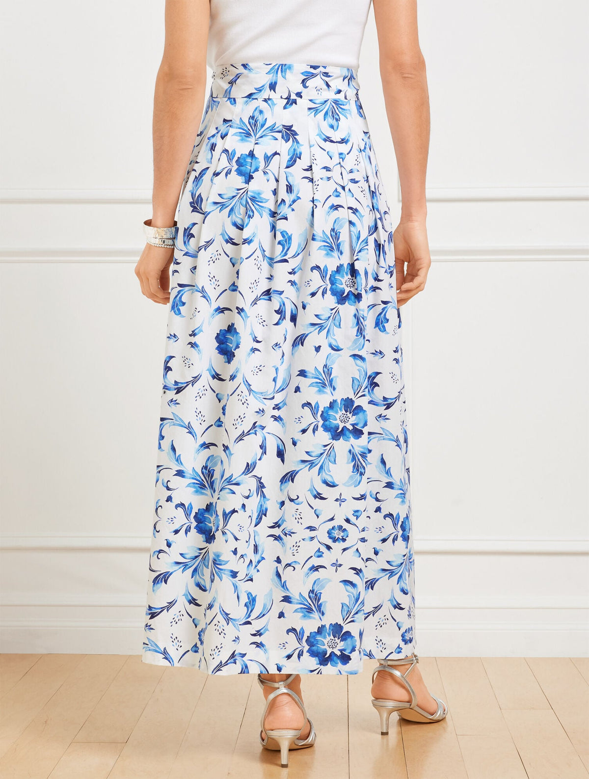 PIPER PLEATED PATIO SKIRT - BEAUTIFUL SCROLL | Talbots