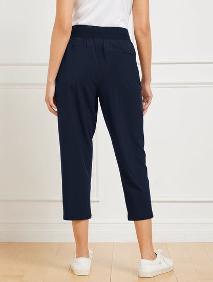 LIGHTWEIGHT WOVEN STRETCH STRAIGHT LEG CROP PANTS | Talbots