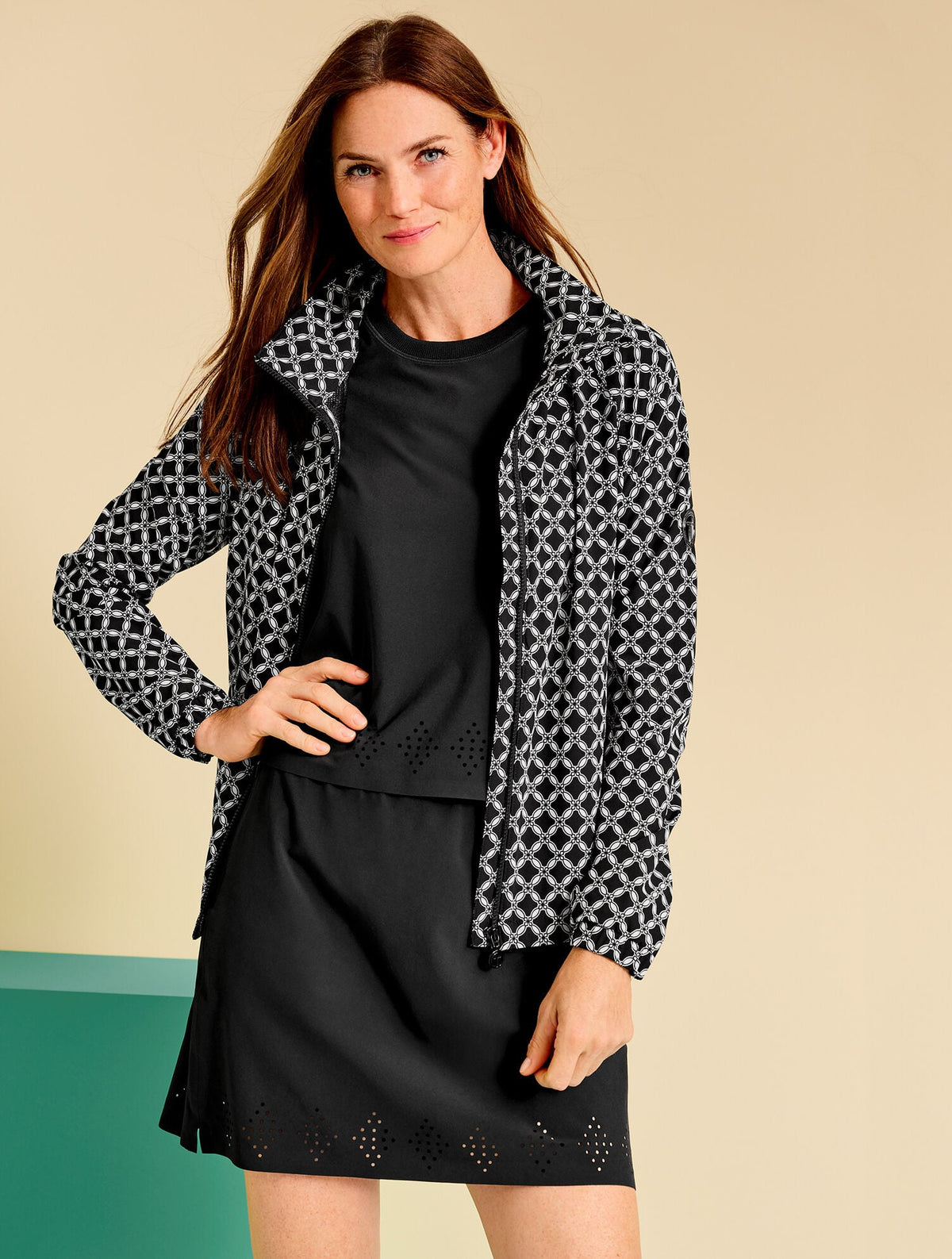 LIGHTWEIGHT WOVEN STRETCH CREWNECK TEE - LASER CUT | Talbots