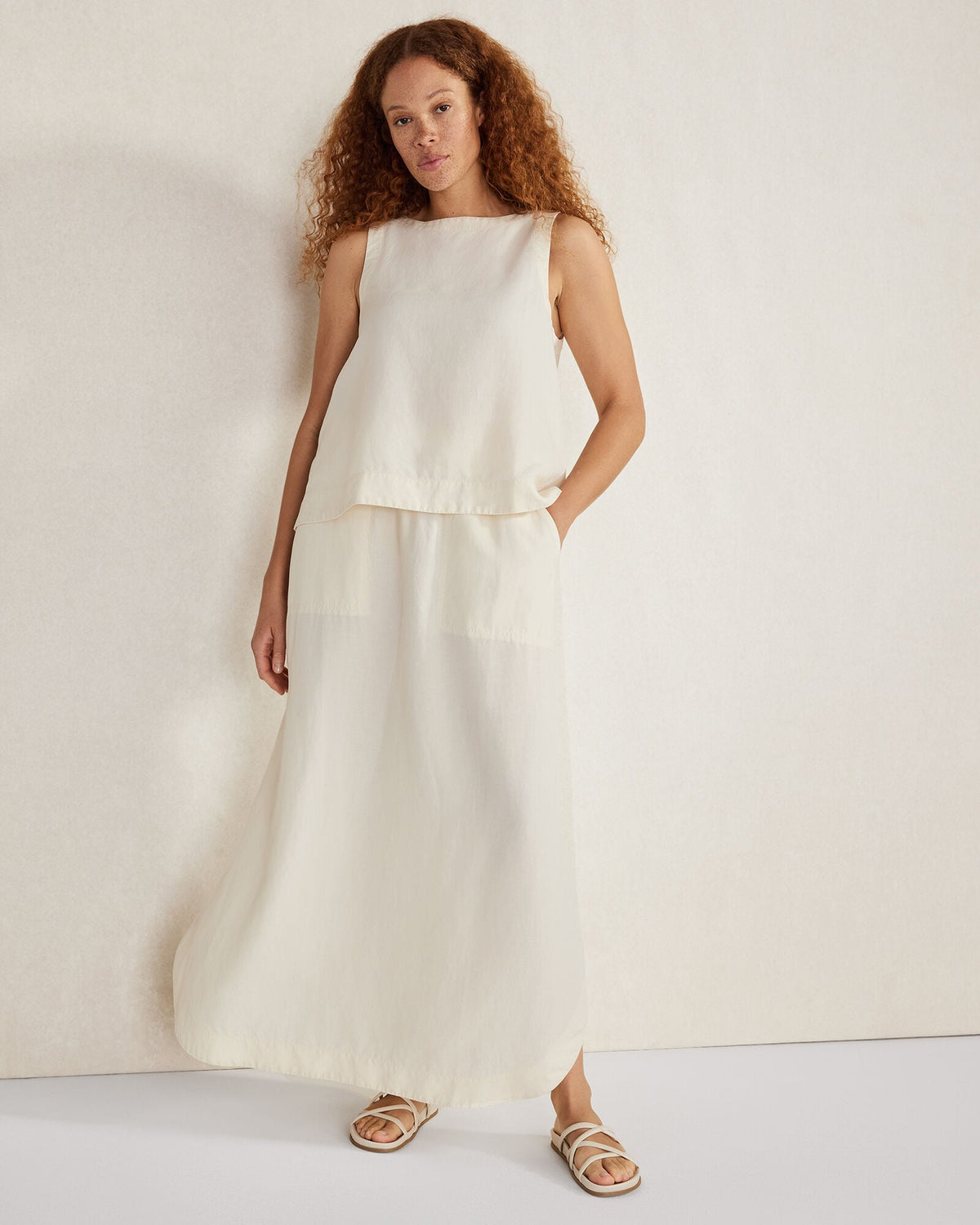 LINEN BLEND BATEAU NECK TOP | Talbots