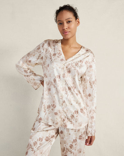 WASHABLE SILK V-NECK TRANQUIL FLORAL SLEEP TOP | Talbots