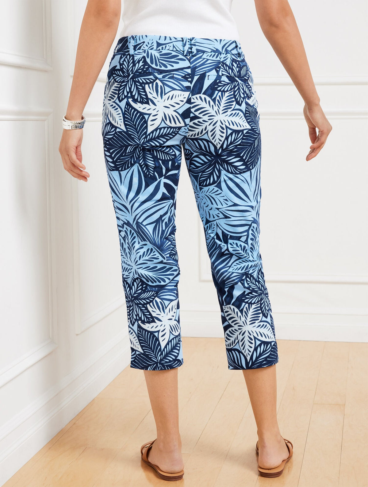 PERFECT SKIMMERS - WATERCOLOR BOTANICAL | Talbots