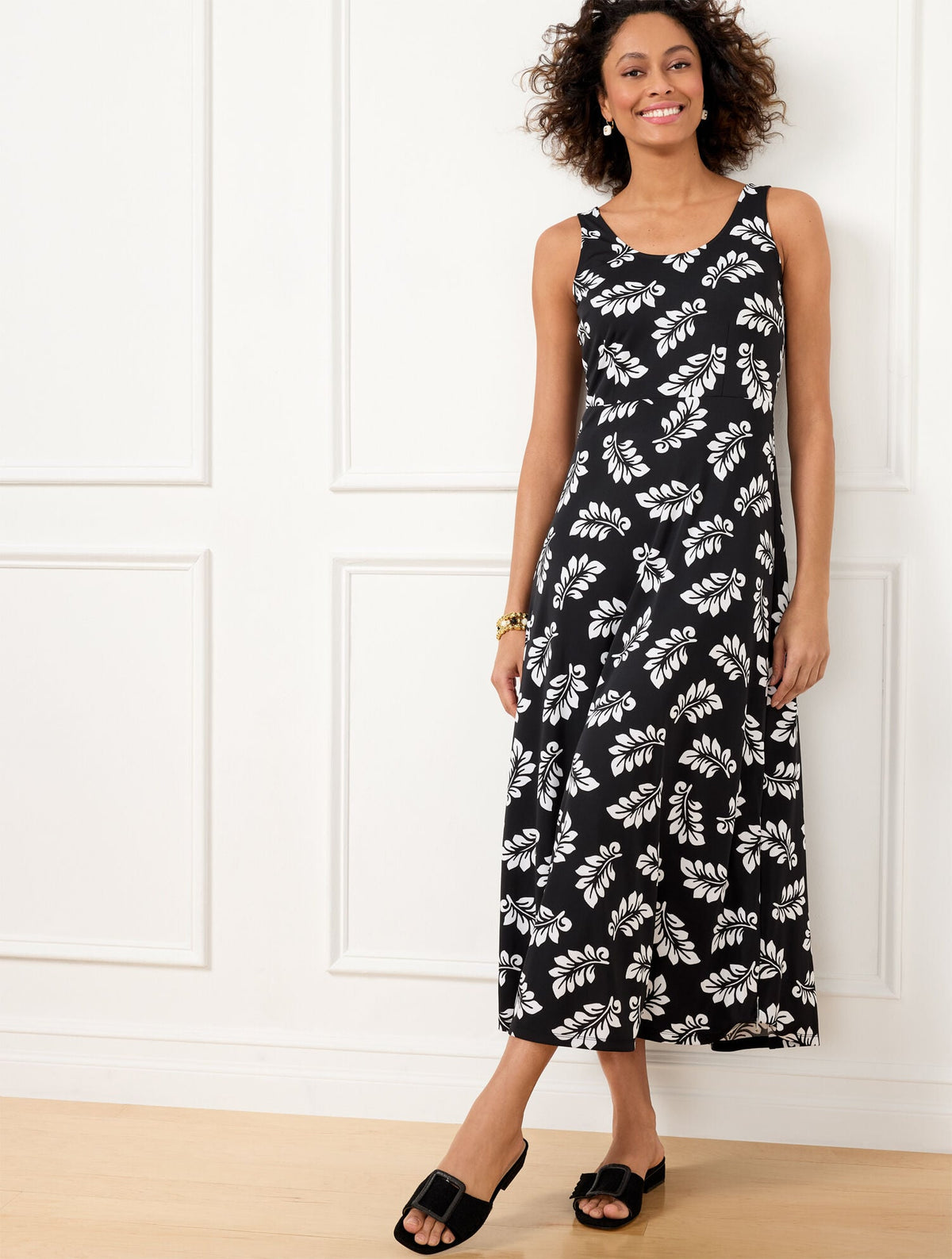 SLEEVELESS JERSEY MAXI DRESS - TOSSED FRONDS | Talbots