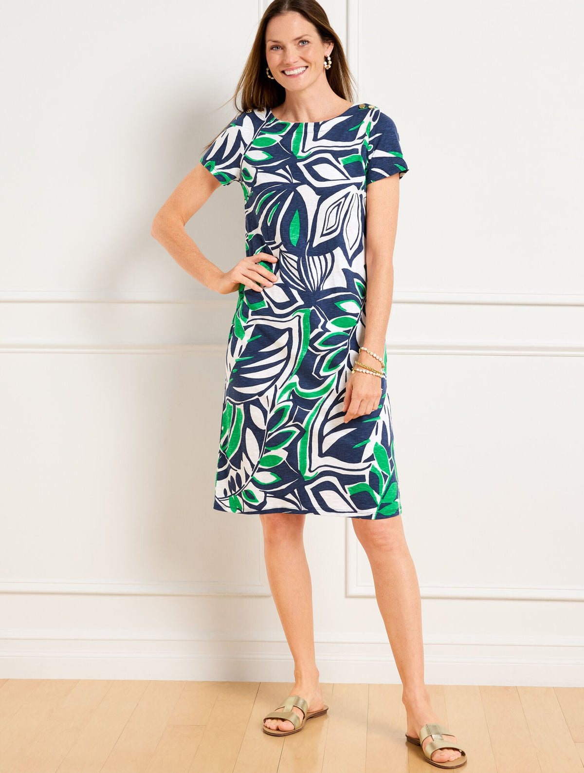 NANTUCKET SLUB SHORT SLEEVE SHIFT DRESS - EXPRESSIVE PALMS | Talbots