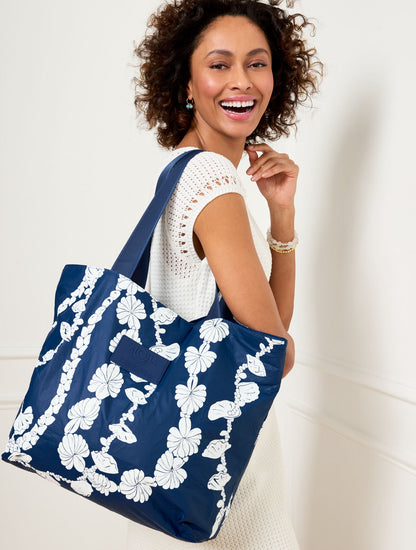 ALOHA COLLECTION SHELL LEI DAY TRIPPER TOTE | Talbots