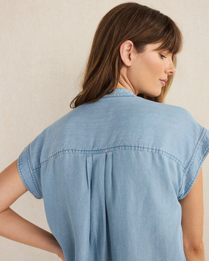 CHAMBRAY SHORT SLEEVE V-NECK TOP | Talbots