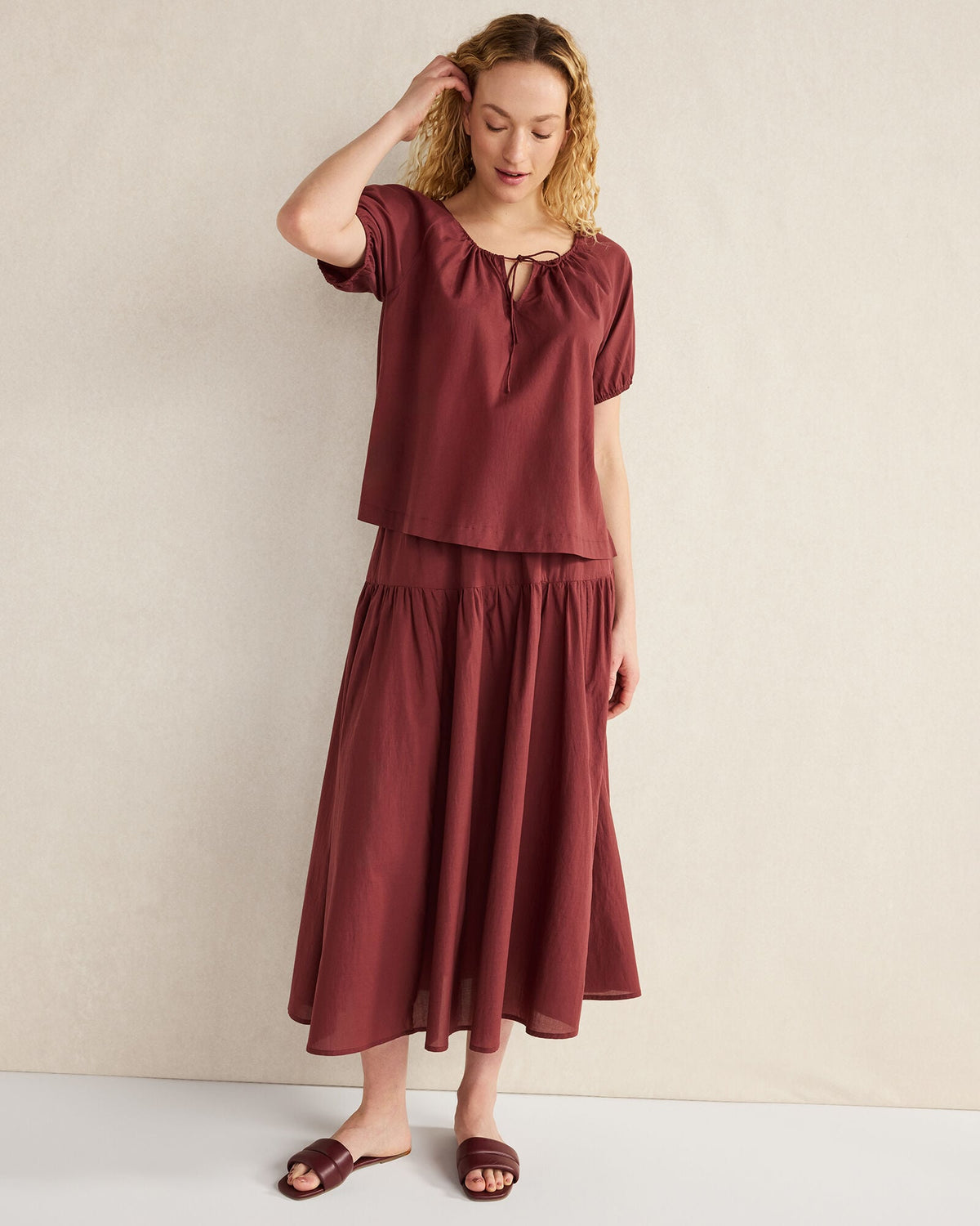 COTTON VOILE BLEND GATHERED SCOOP NECK TOP | Talbots