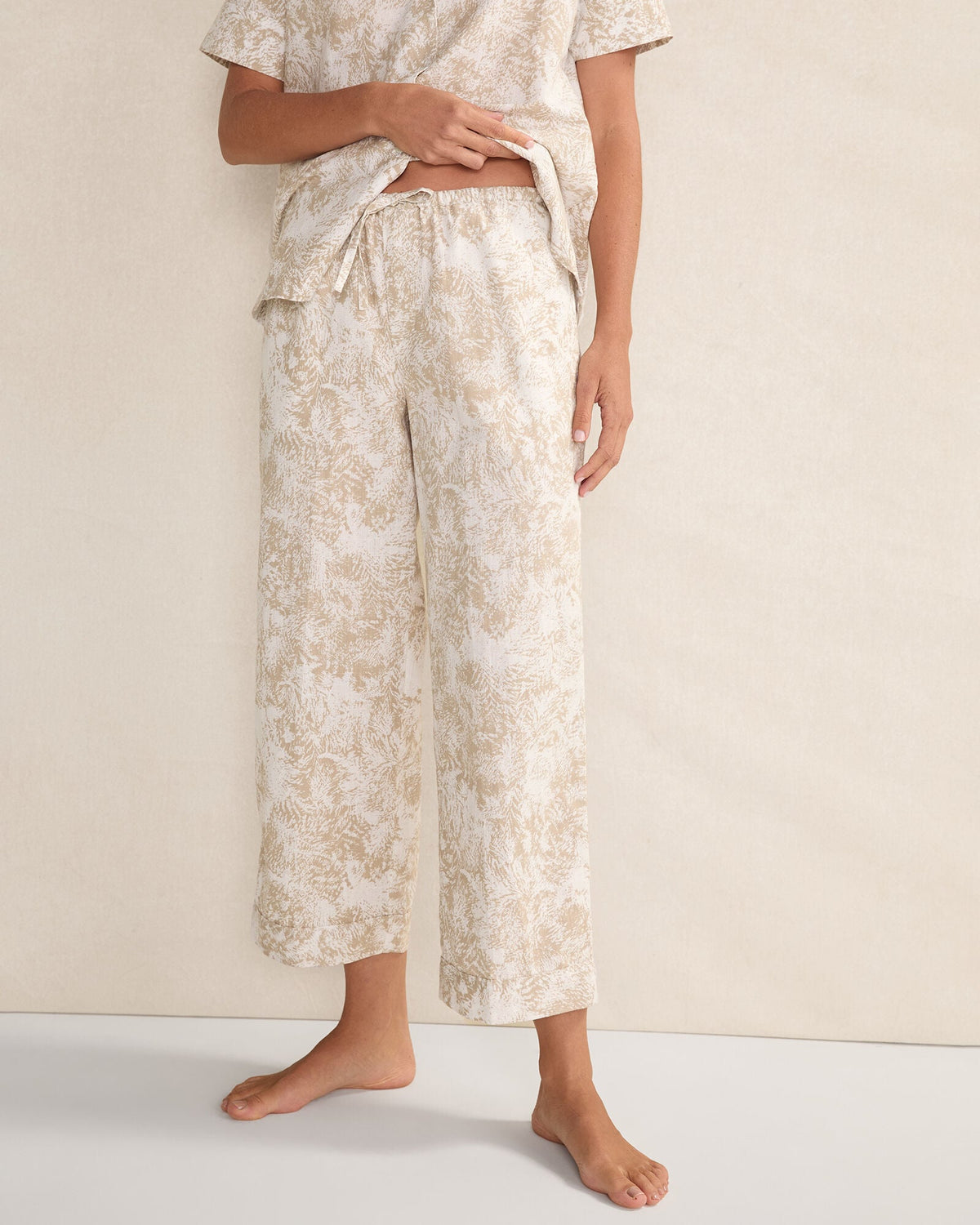ORGANIC COTTON LINEN SERENE BOTANICALS SLEEP PANTS | Talbots