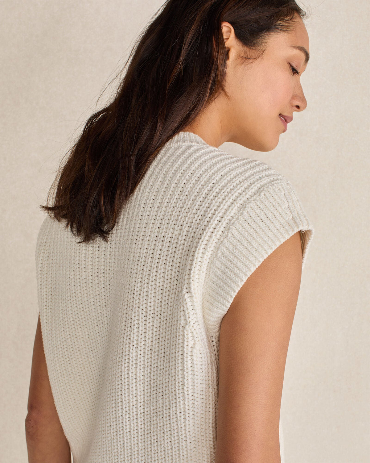 ORGANIC COTTON LINEN SHAKER STITCH V-NECK SWEATER | Talbots