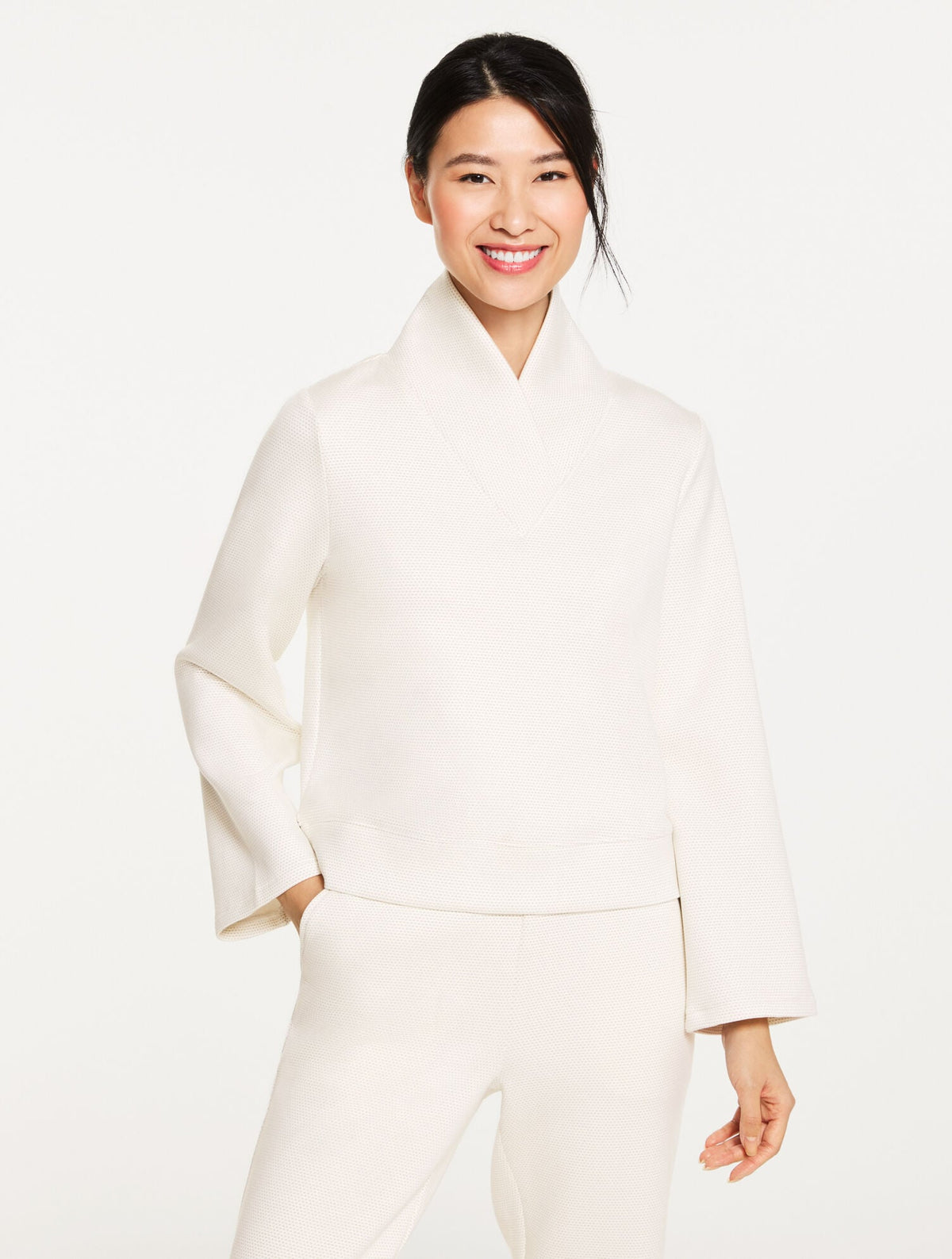 AIRKNIT STRETCH MESH V-NECK PULLOVER | Talbots
