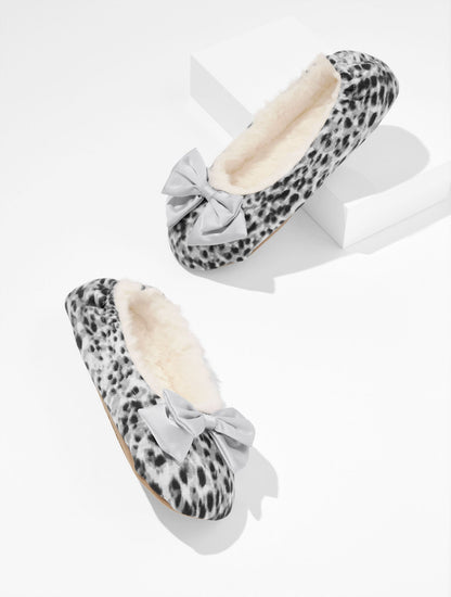 LENA BOW SLIPPERS - SWIRLY ANIMAL | Talbots