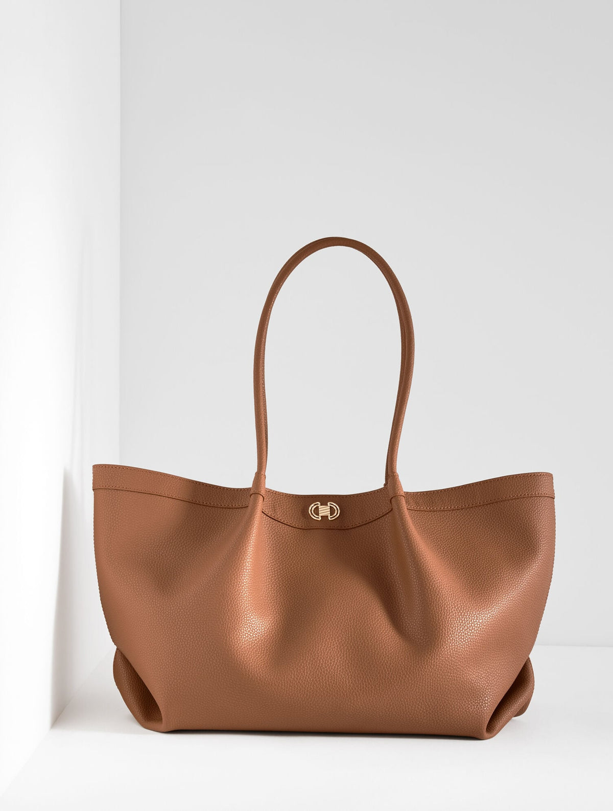 KATHARINE PEBBLE LEATHER TOTE | Talbots