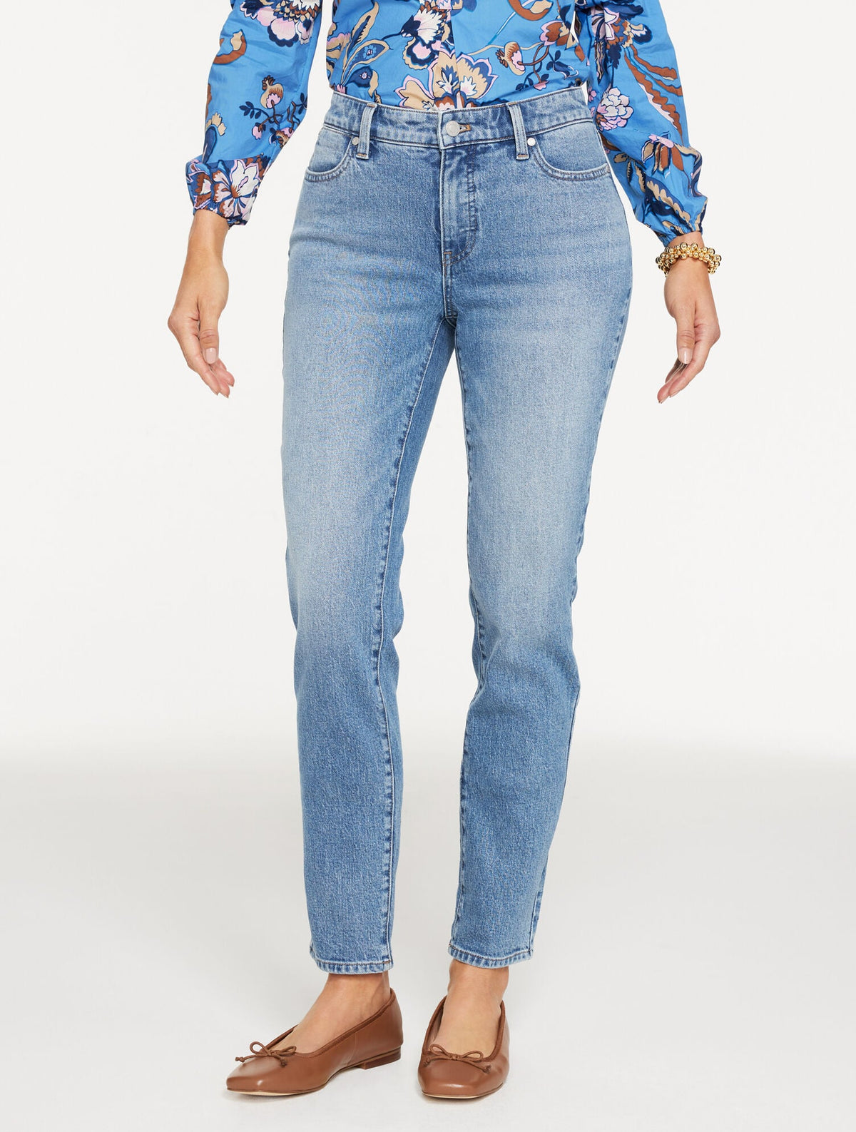 SLIM ANKLE JEANS - LINDEN WASH - CURVY FIT | Talbots