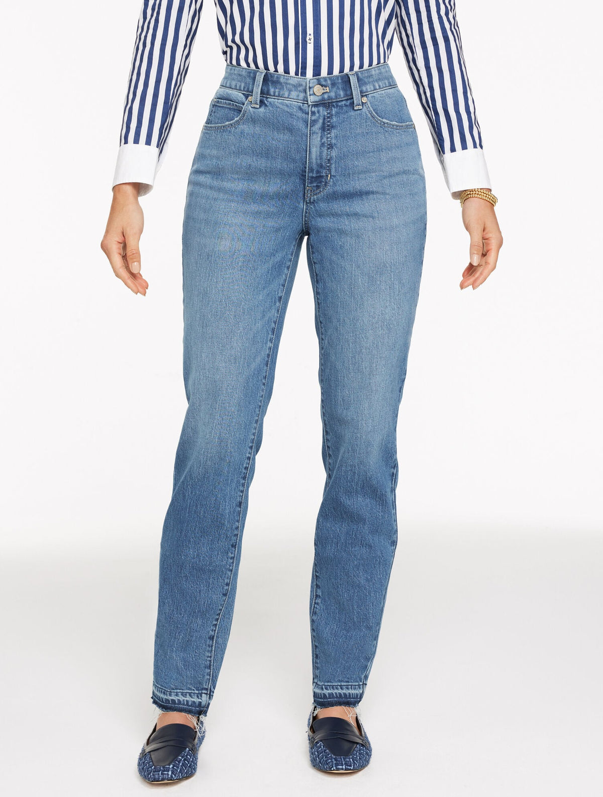 STRAIGHT LEG DROP HEM JEANS - MESEROLE WASH - CURVY FIT | Talbots