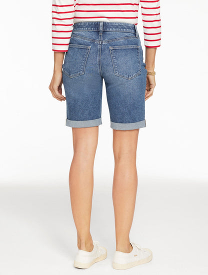 GIRLFRIEND DENIM SHORTS - EASTHAM WASH | Talbots