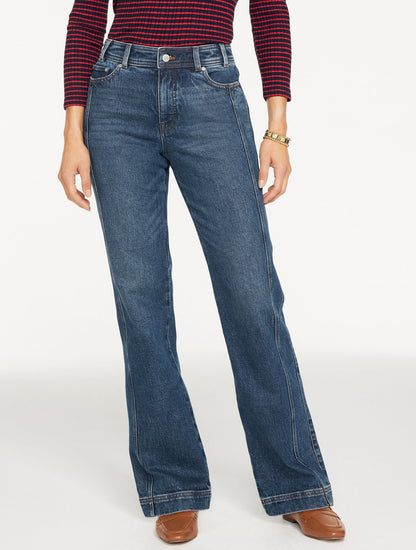 RELAXED BOOTCUT JEAN - NASH WASH | Talbots