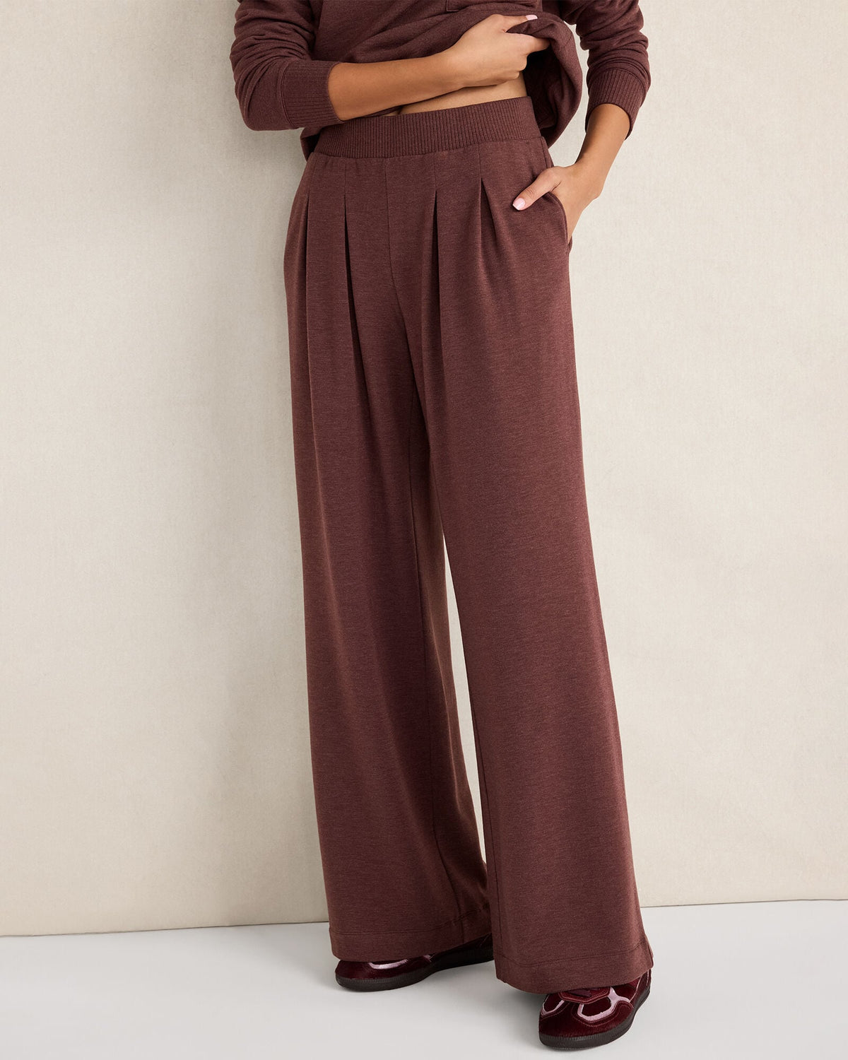 FLEECE PLEATED WIDE LEG PANTS | Talbots