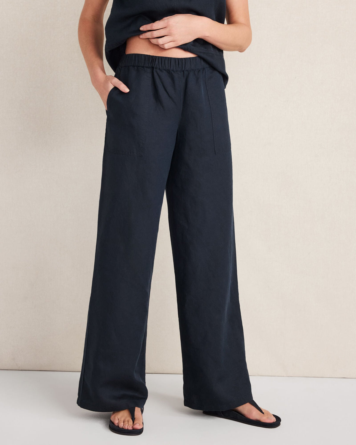 LINEN BLEND DOBBY WIDE LEG PANTS | Talbots